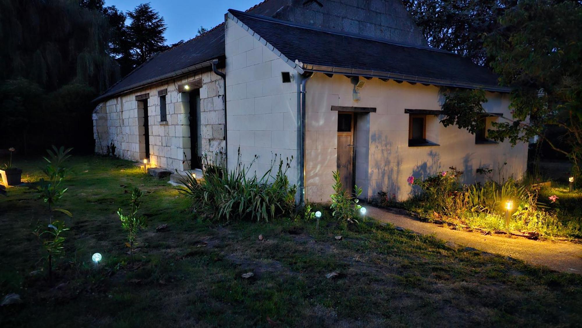 Domaine Des Moizons, Le Figuier Apartment Villebernier Екстериор снимка